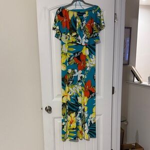 Forever 21 Vibrant Floral Maxi Dress